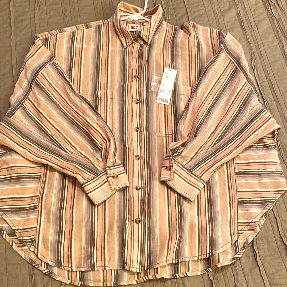 NWT Striped BDG Urban Outfitters Oversized Button Down - Picture 3 of 13